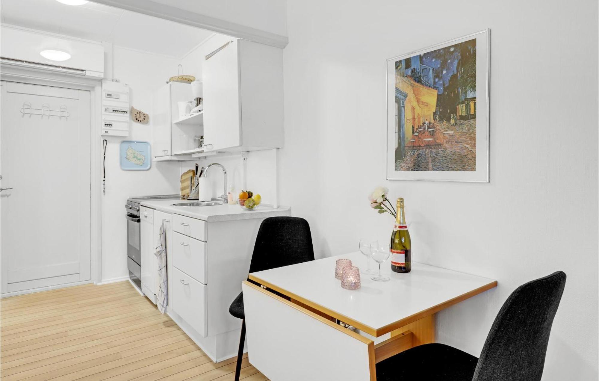Awesome Apartment In Nexo With Sauna Екстериор снимка